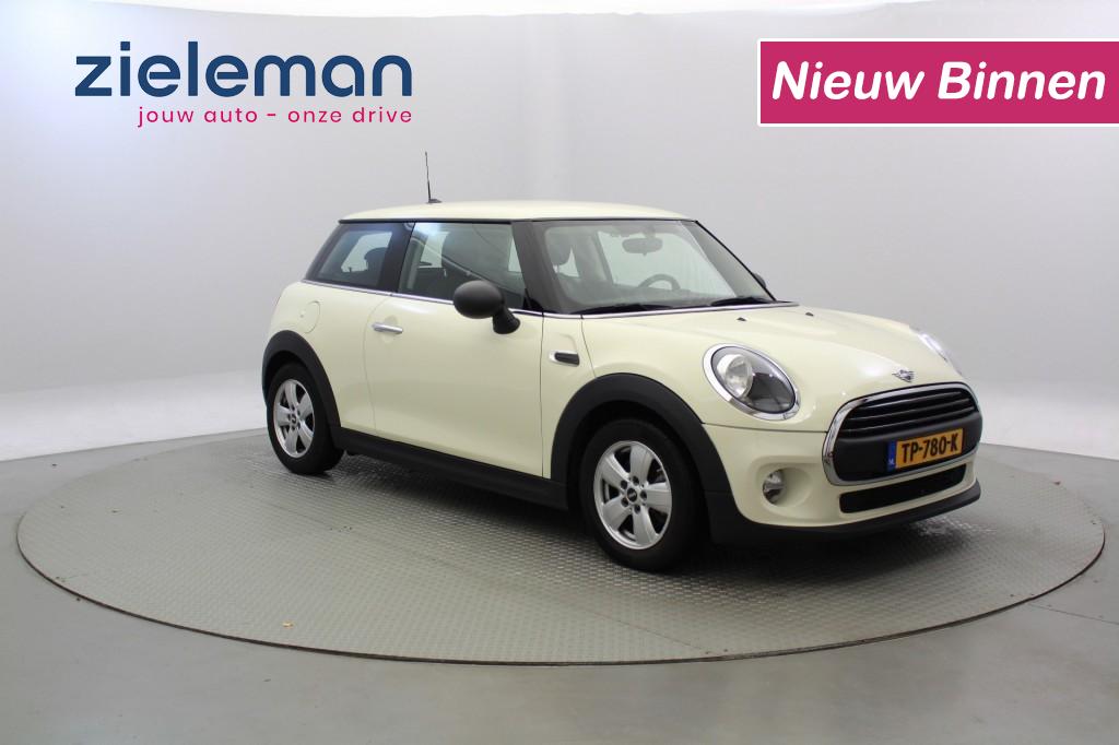 Foto van MINI One