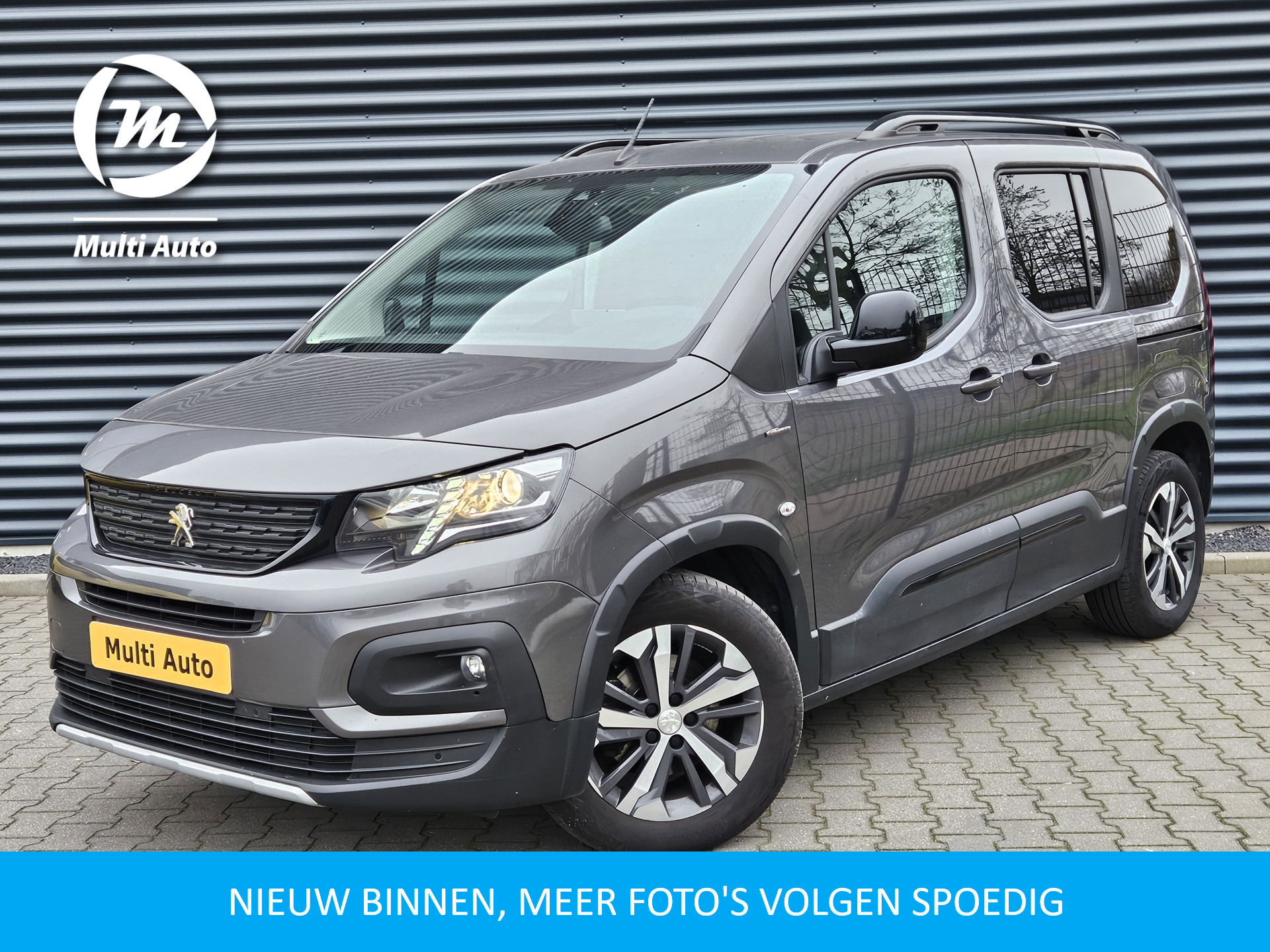 Foto van Peugeot Rifter