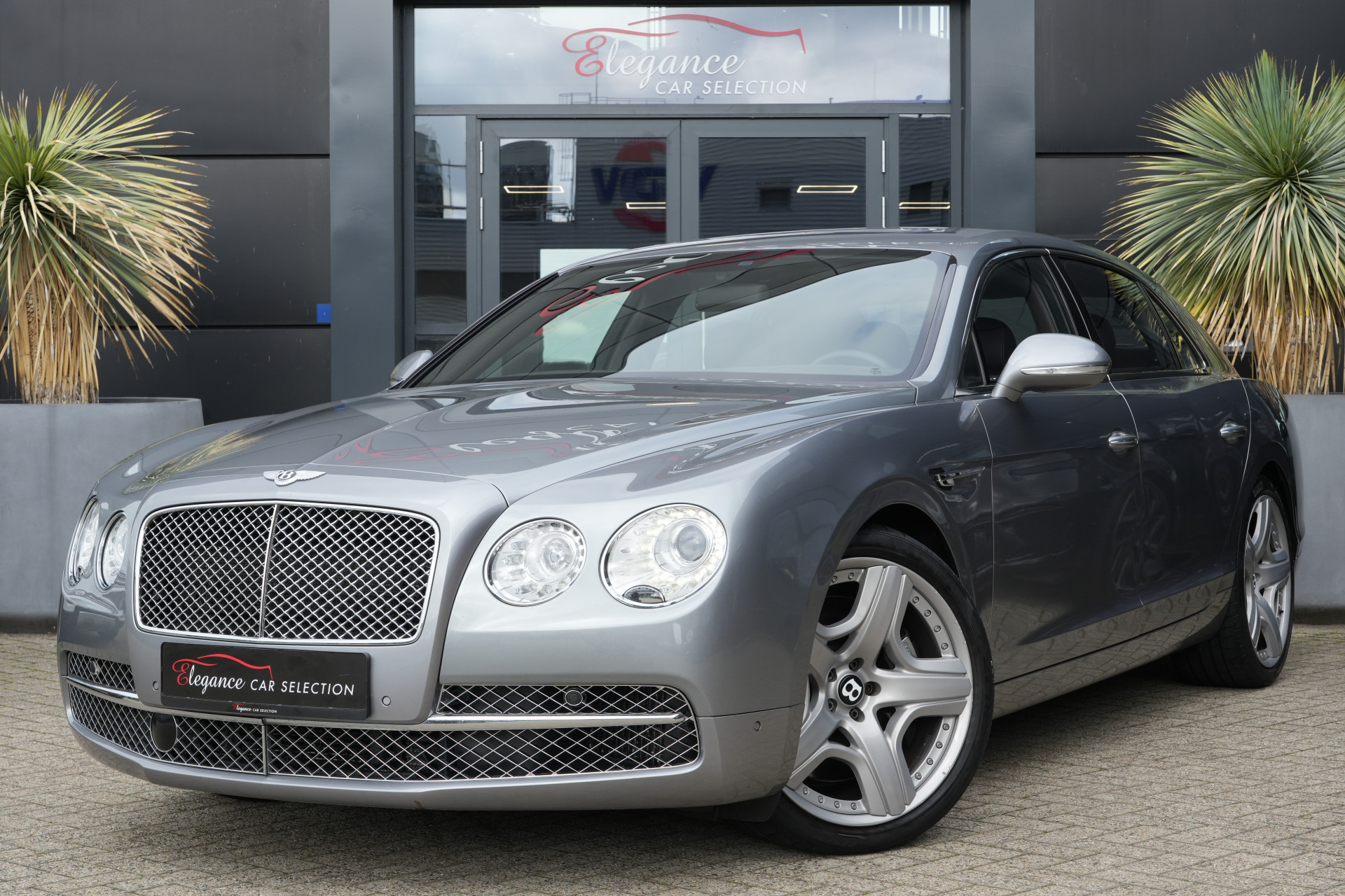 Foto van Bentley Flying Spur