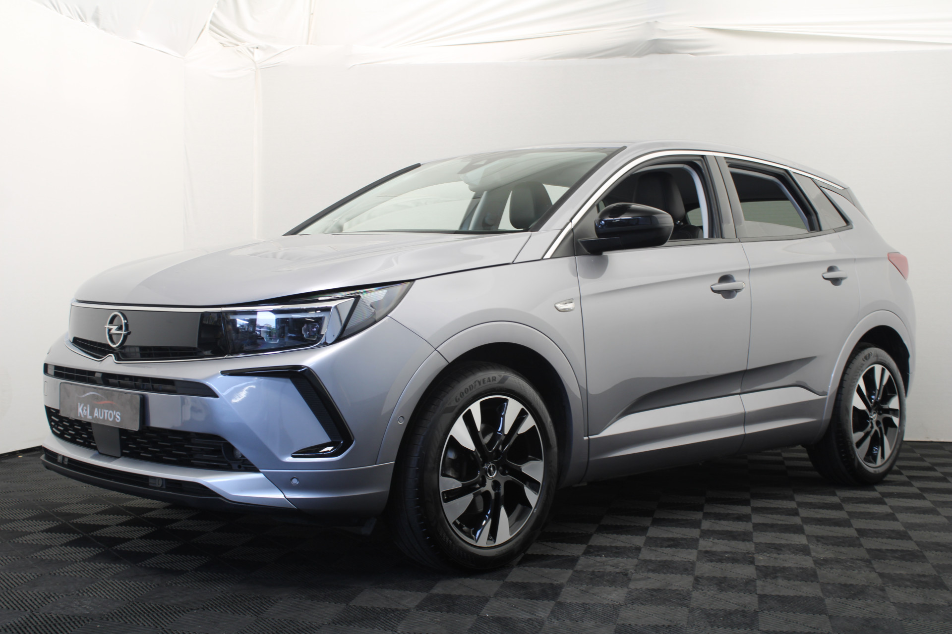 Opel Grandland