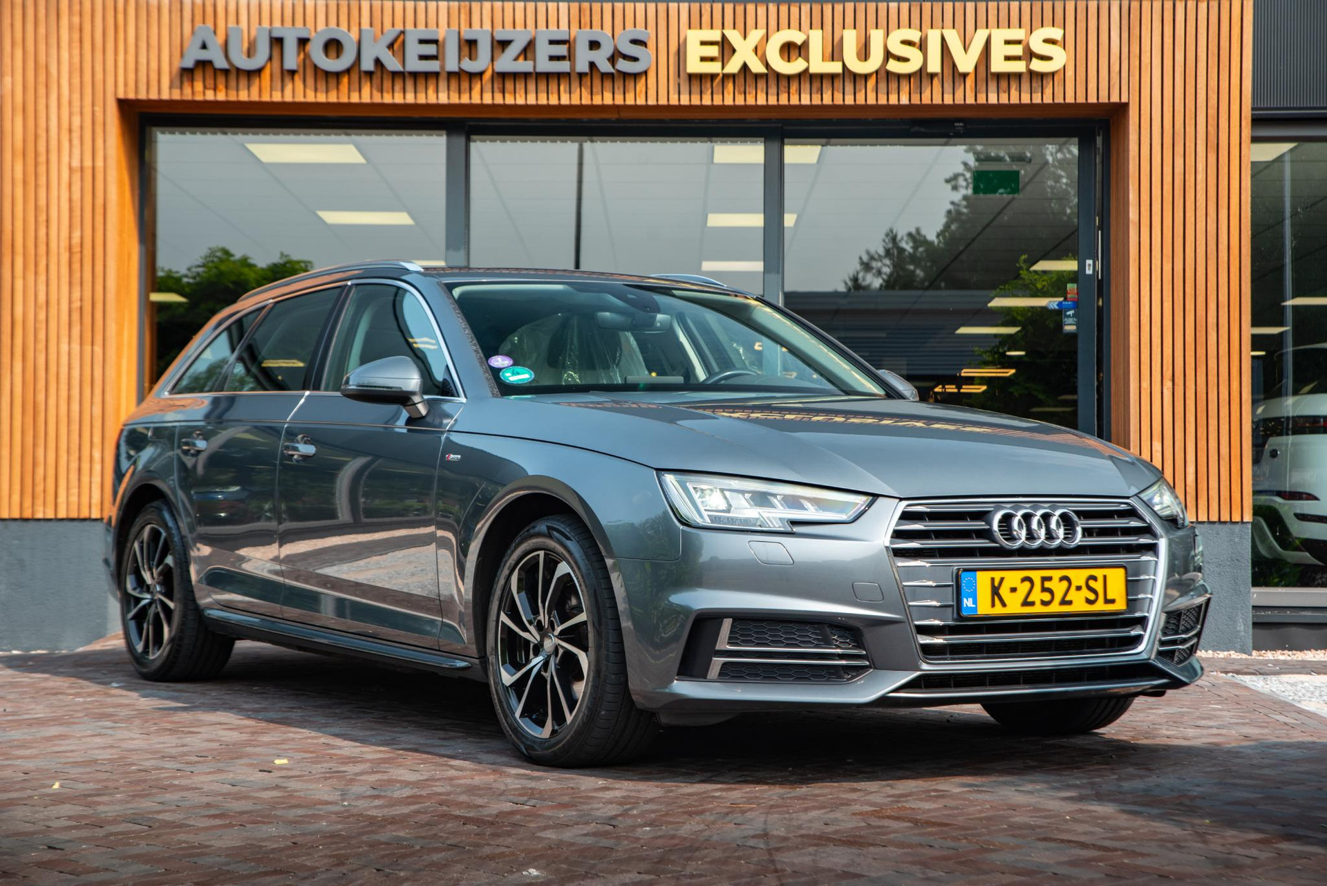 Foto van Audi A4