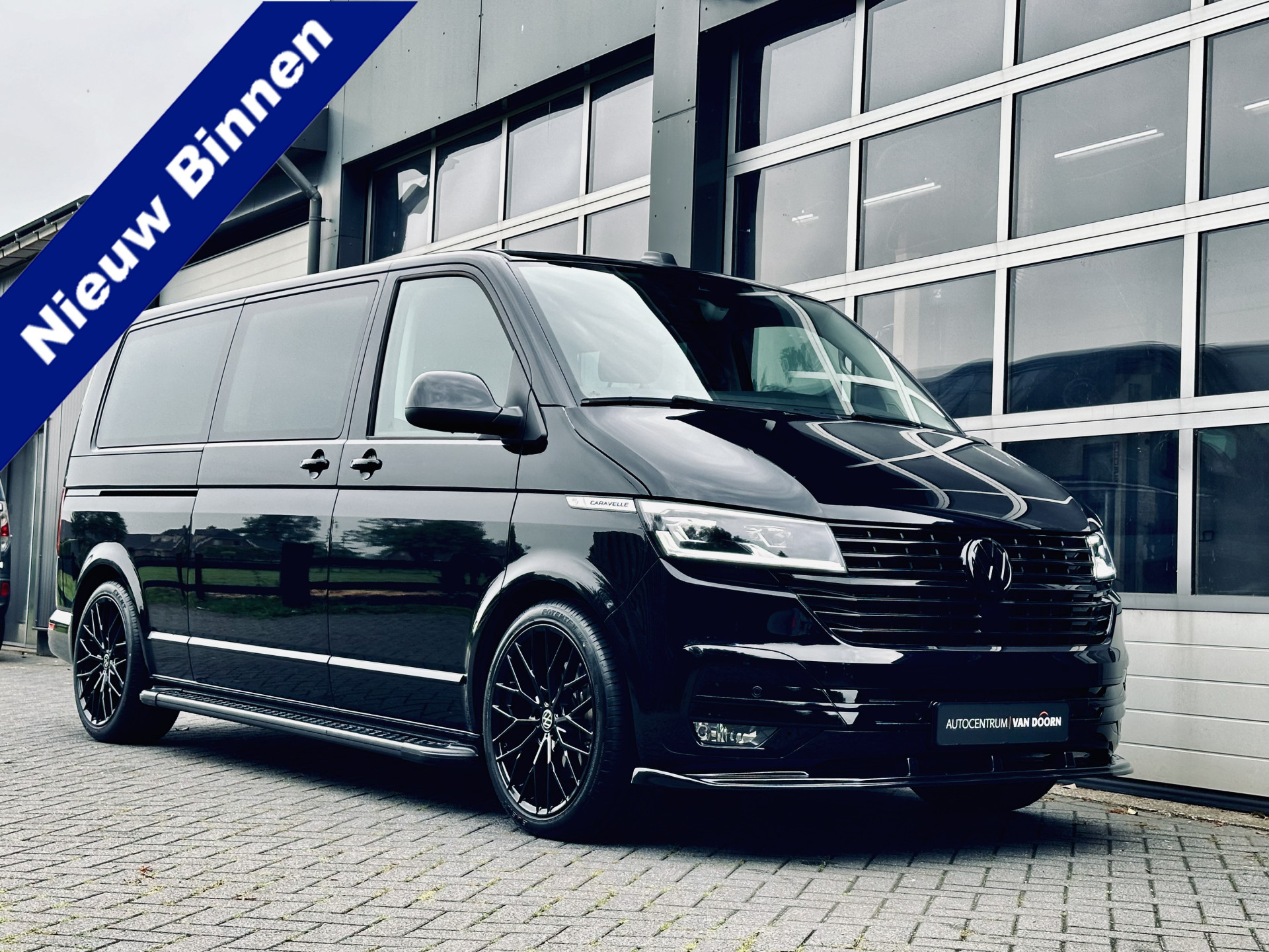 Foto van Volkswagen Transporter Caravelle T6.1