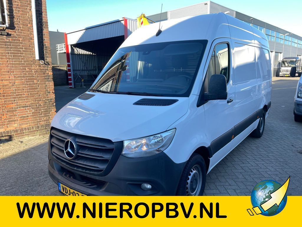 Foto van Mercedes-Benz Sprinter