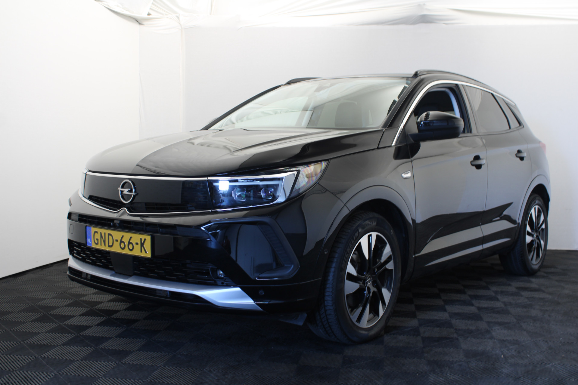 Opel Grandland