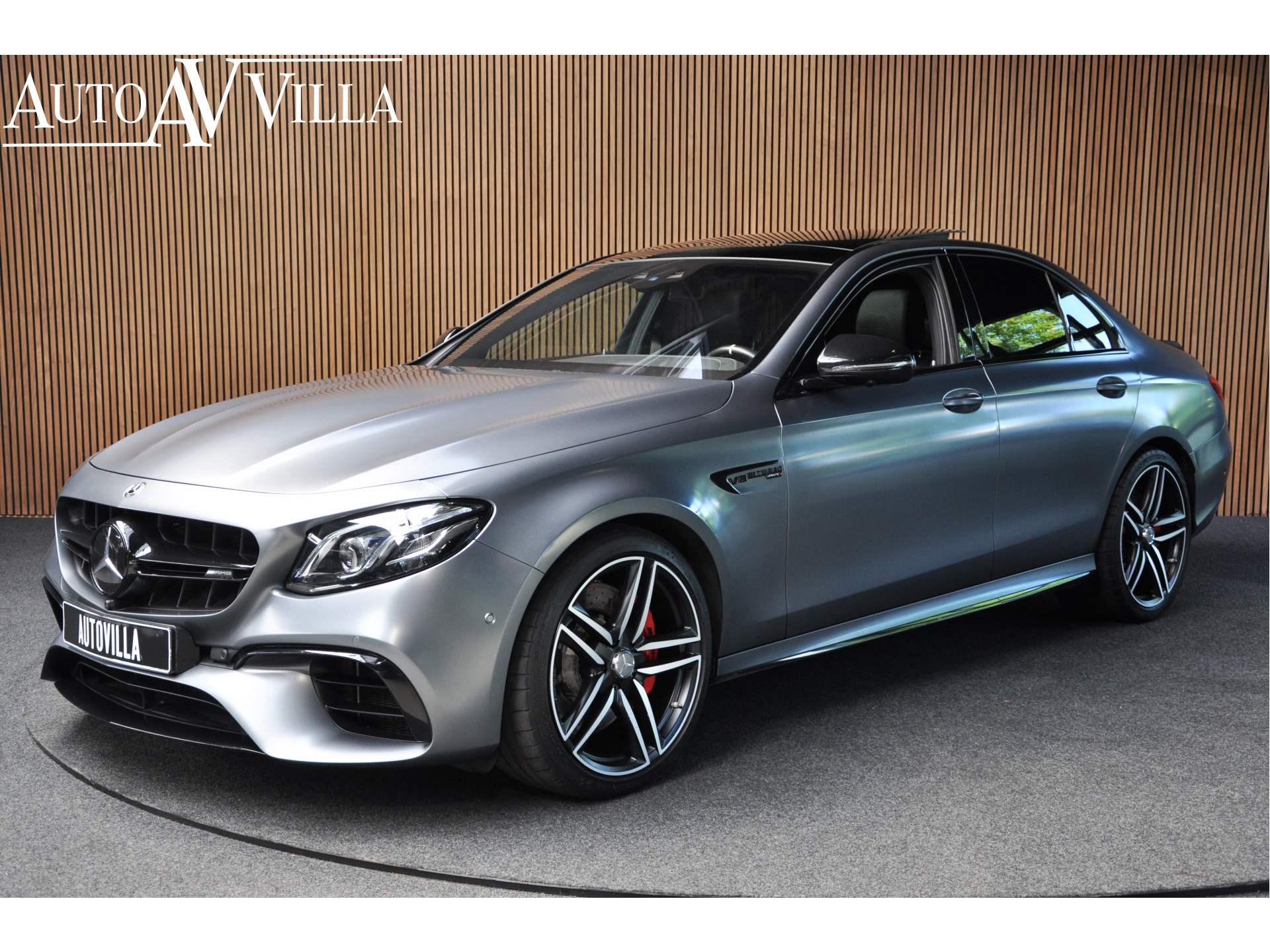 Foto van Mercedes-Benz E-Klasse
