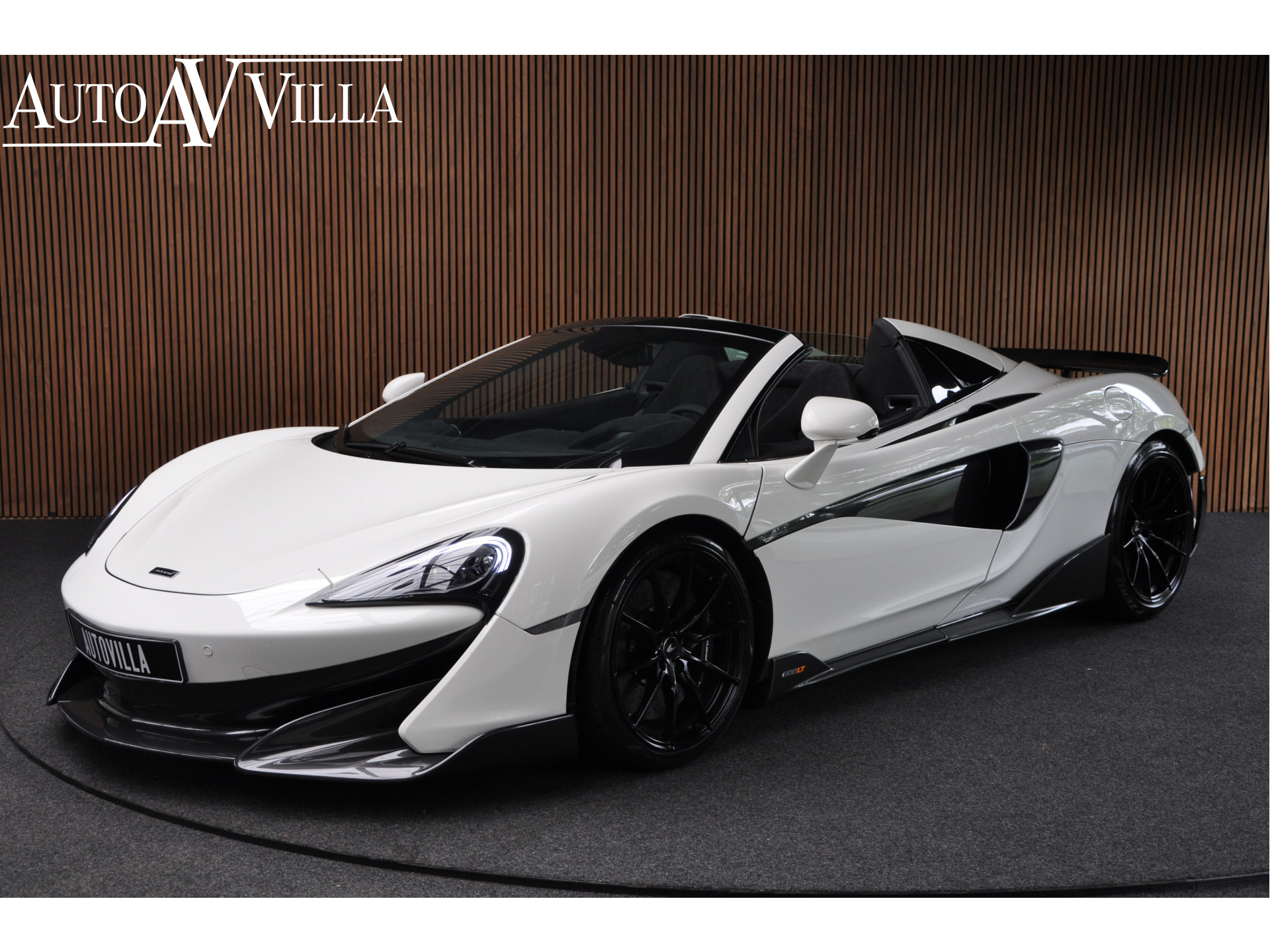 Foto van McLaren 600LT Spider