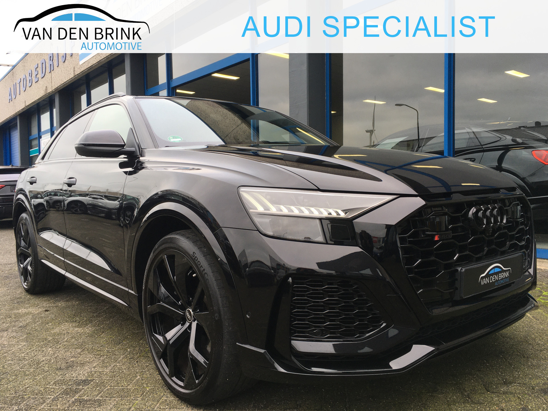 Foto van Audi RSQ8