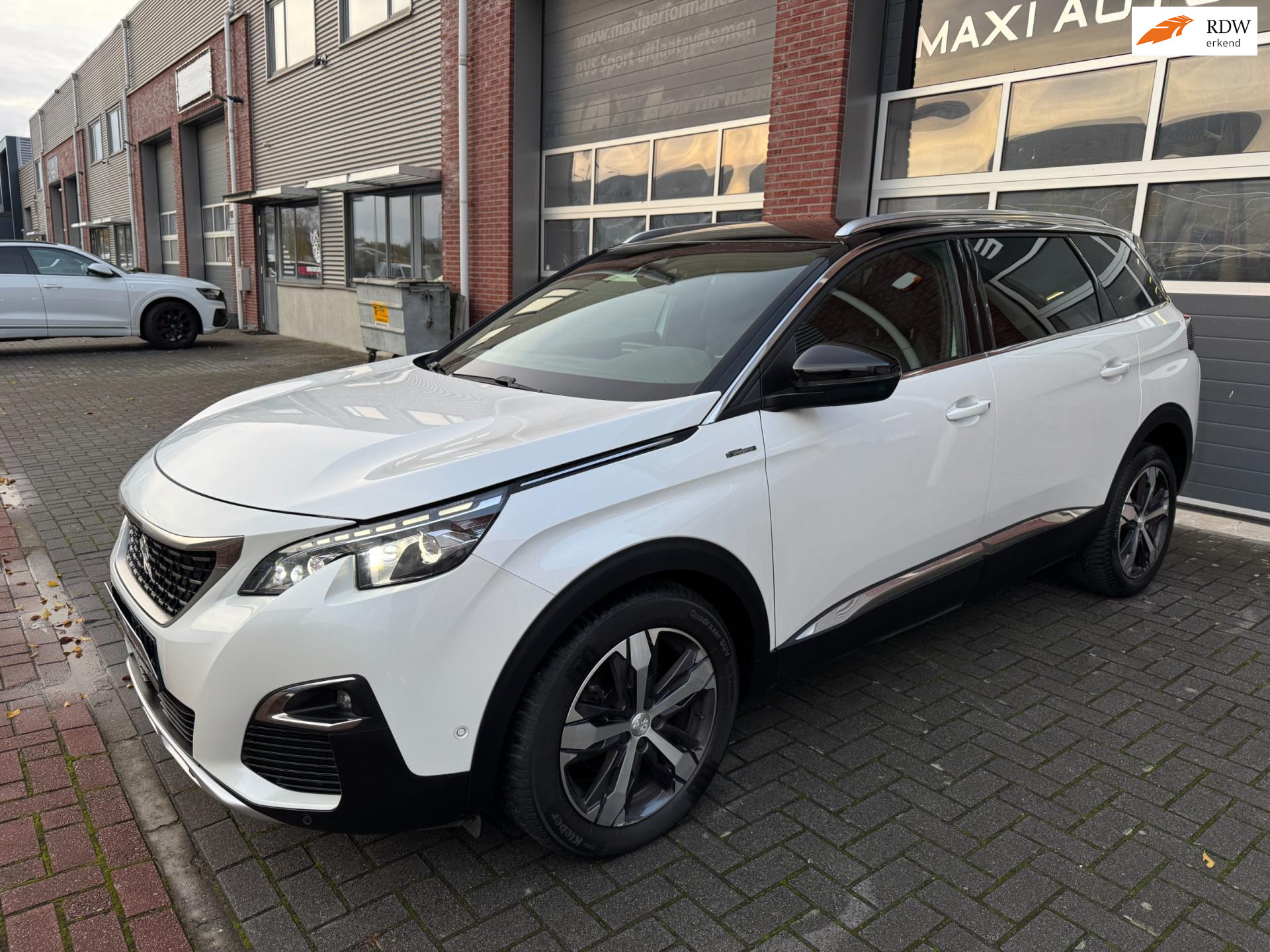 Foto van Peugeot 5008