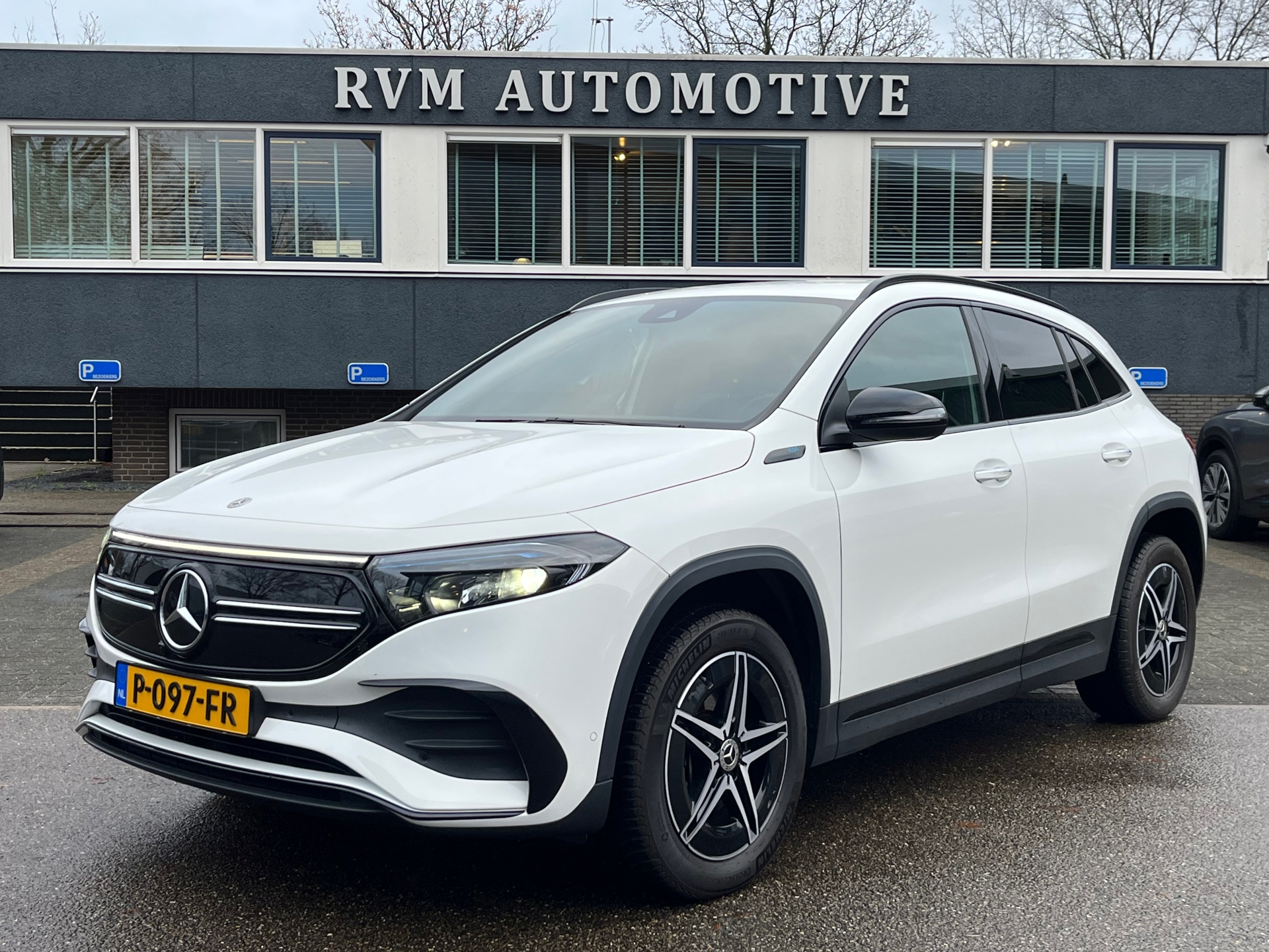 Mercedes-Benz EQA