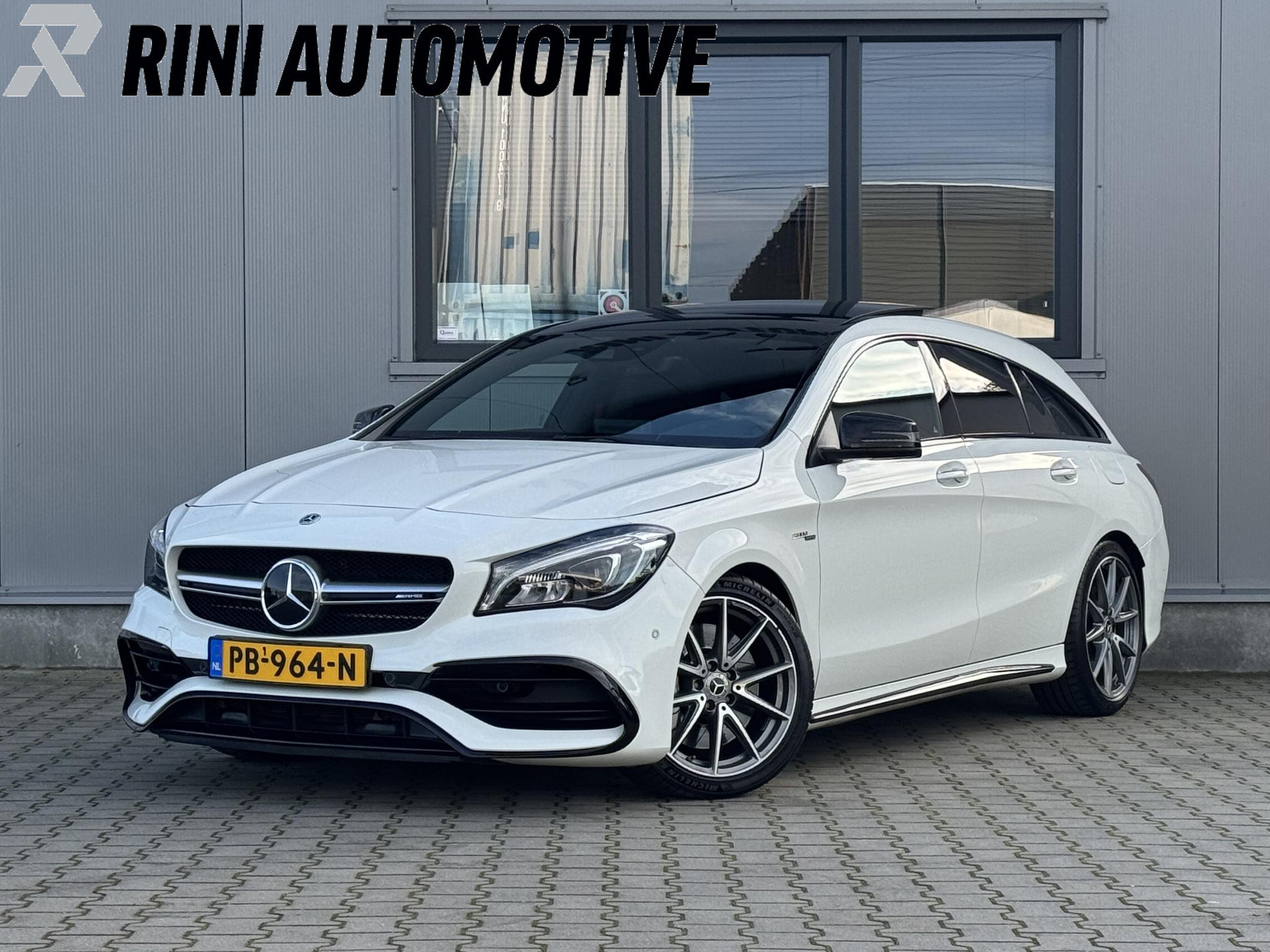Foto van Mercedes-Benz CLA-Klasse