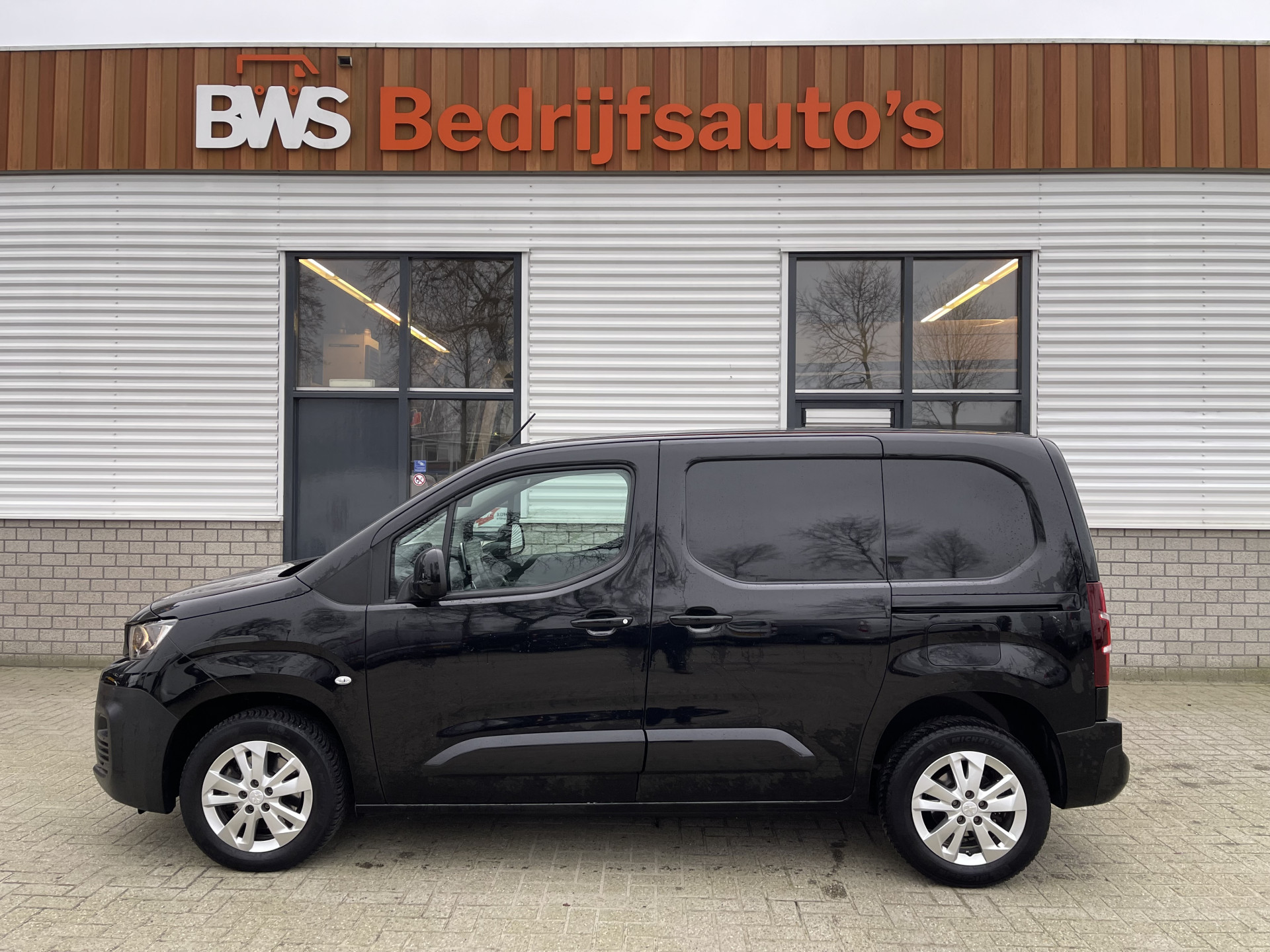 Foto van Peugeot Partner