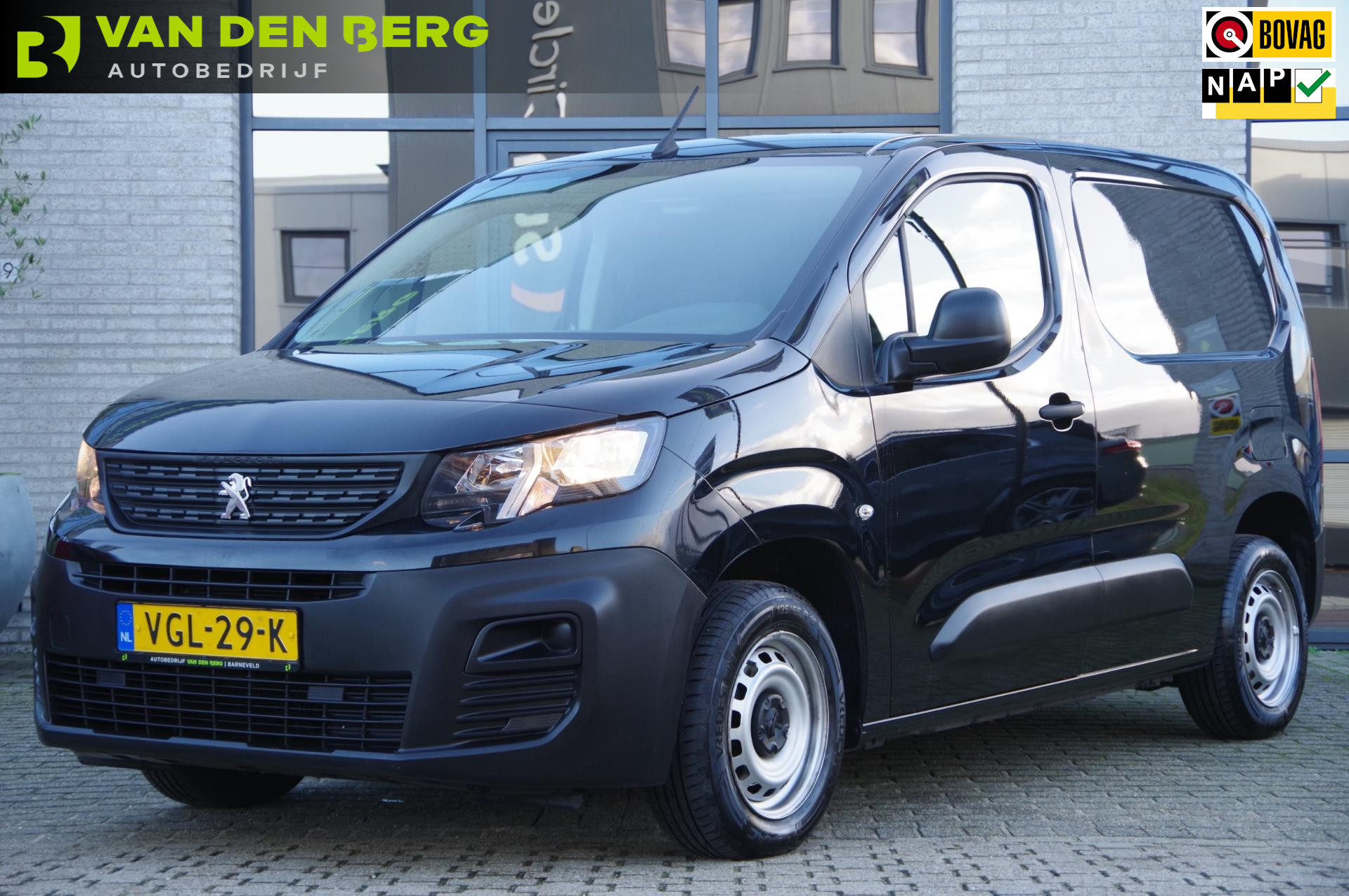 Foto van Peugeot Partner
