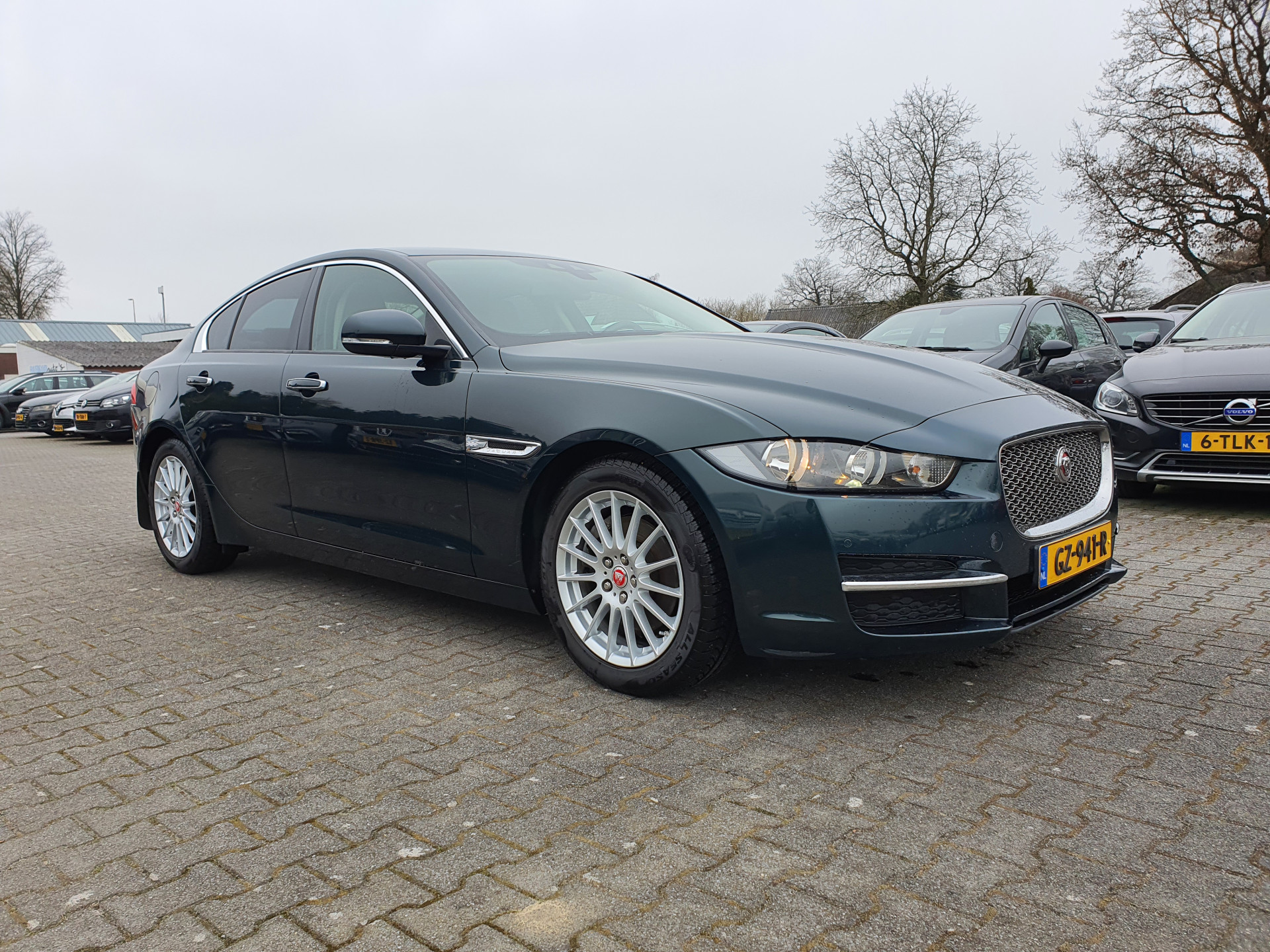 Foto van Jaguar XE