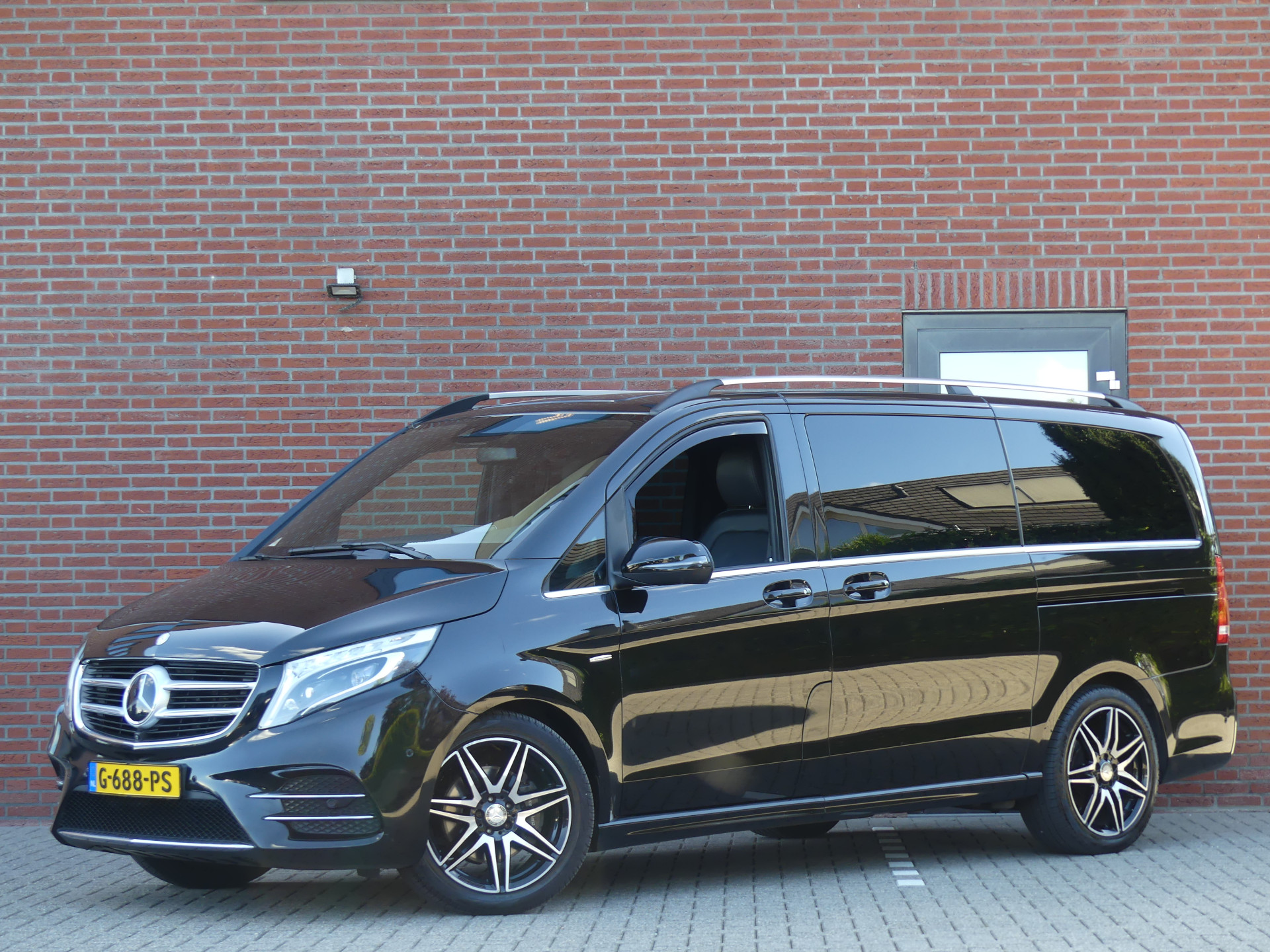 Foto van Mercedes-Benz V-Klasse