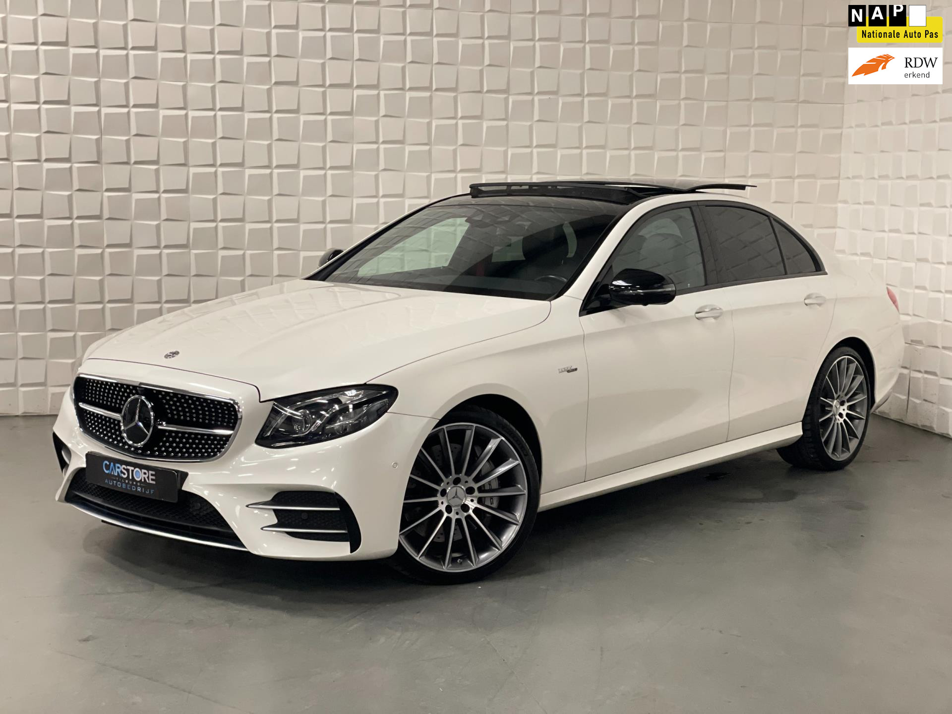 Foto van Mercedes-Benz E-Klasse