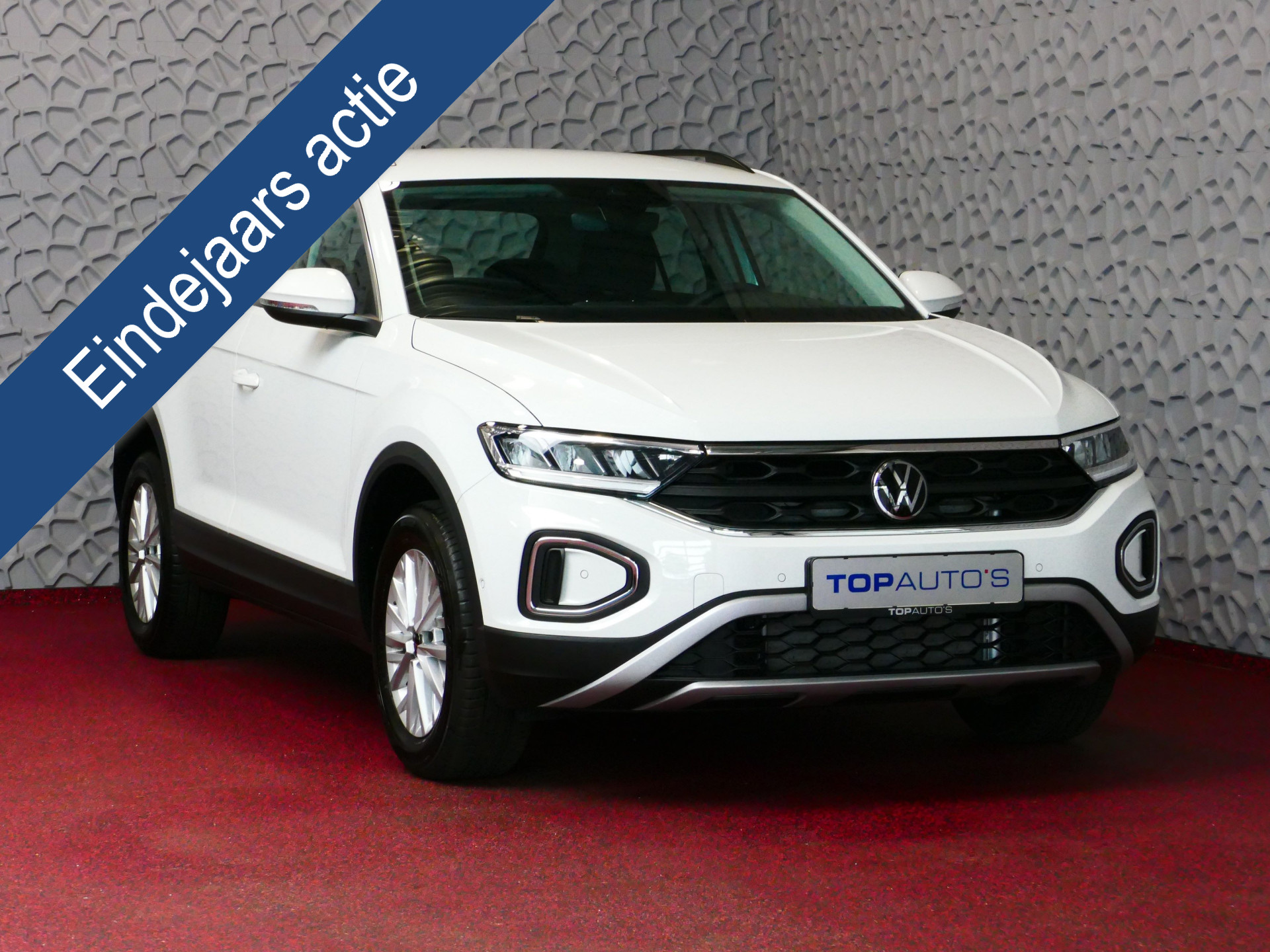 Foto van Volkswagen T-Roc www.topautos.nl 70 BIJNA NIEUWE VOLKSWAGEN'S UIT VOORRAAD LEVERBAAR www.topautos.nl