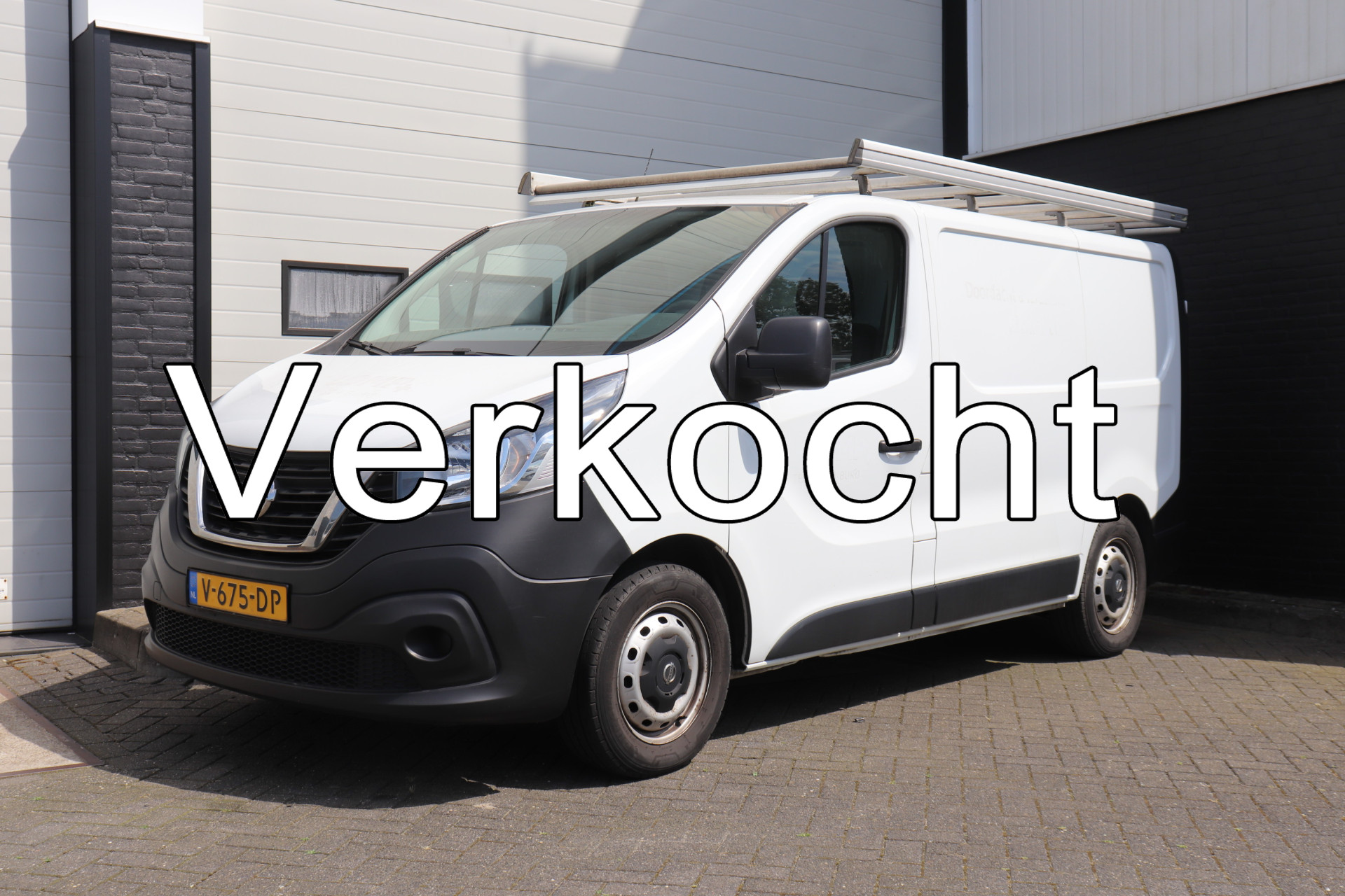Nissan NV300