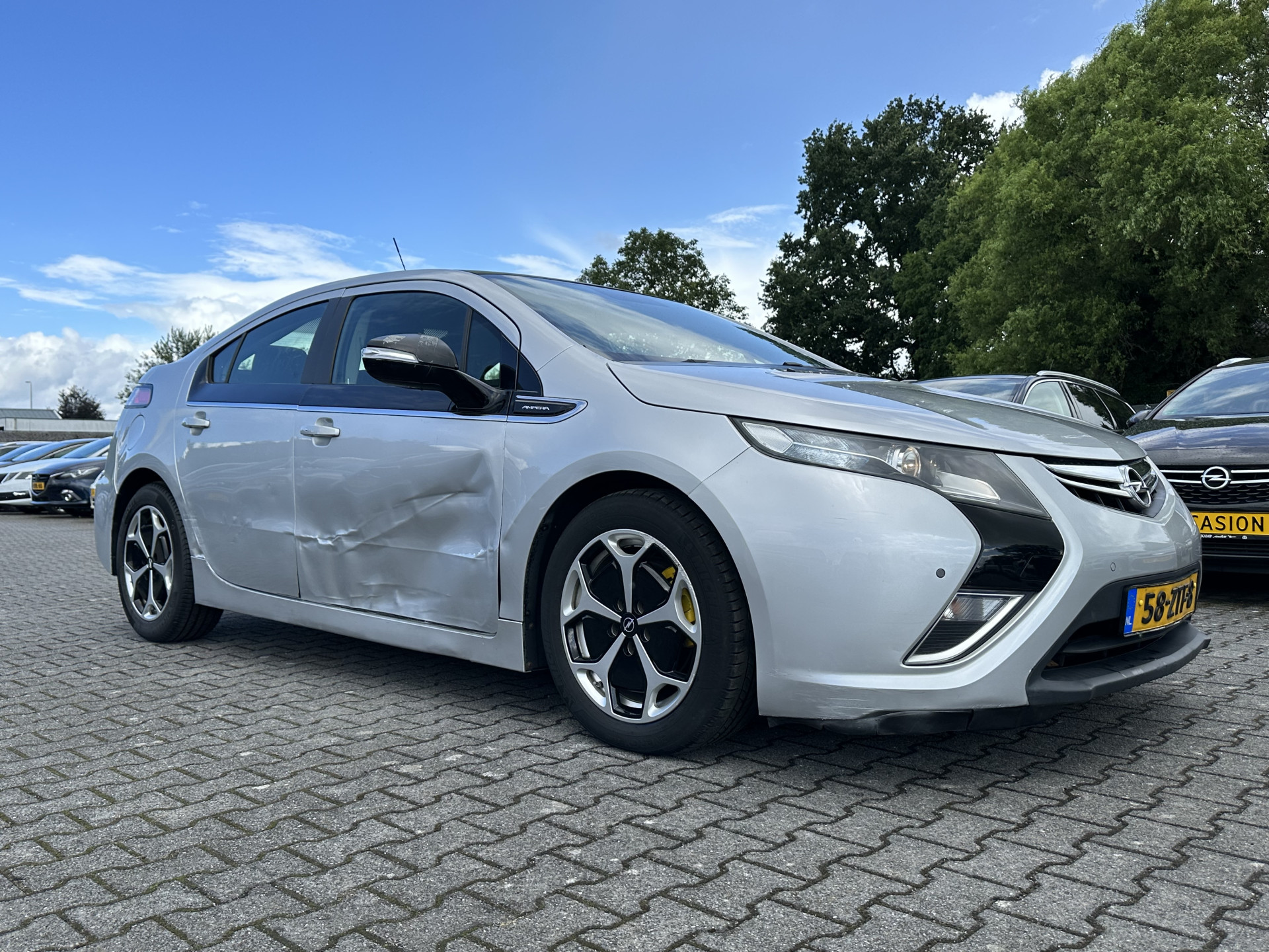 Opel Ampera