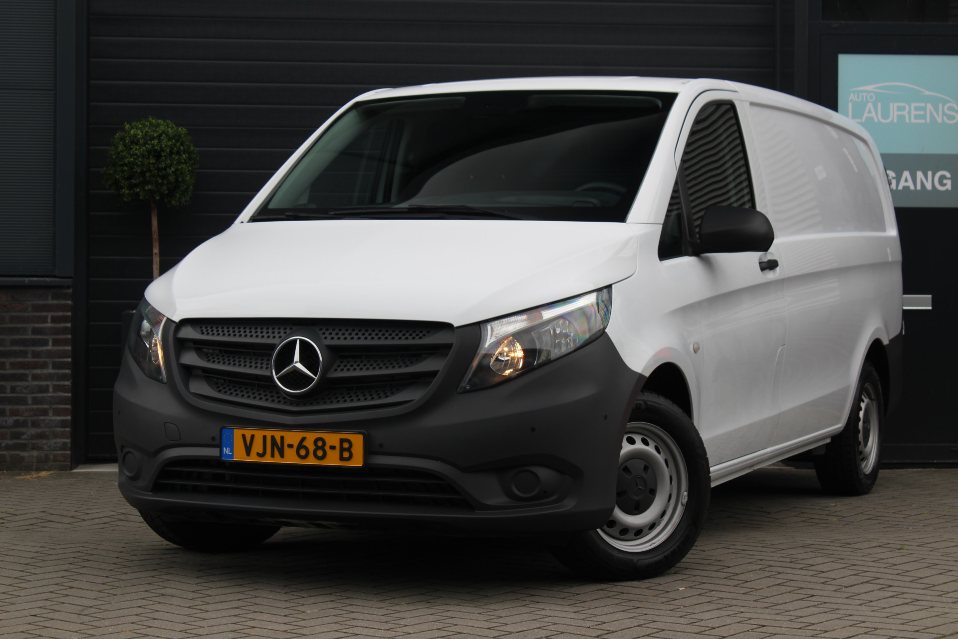 Foto van Mercedes-Benz Vito