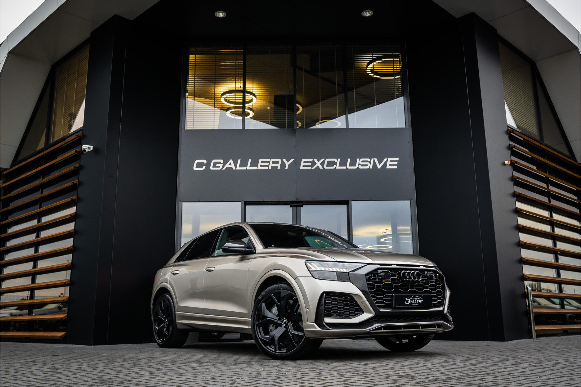 Foto van Audi RSQ8