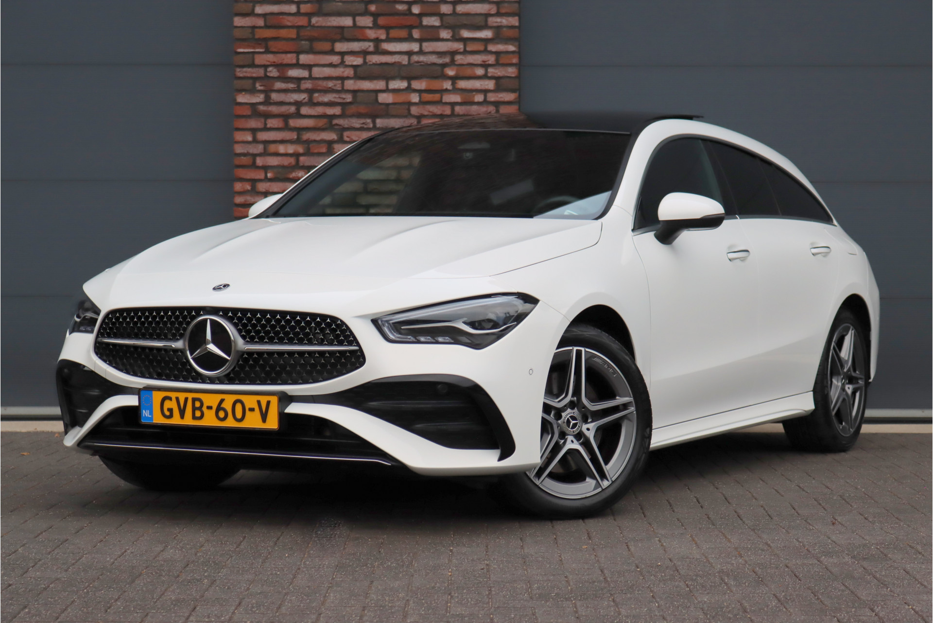 Foto van Mercedes-Benz CLA-Klasse