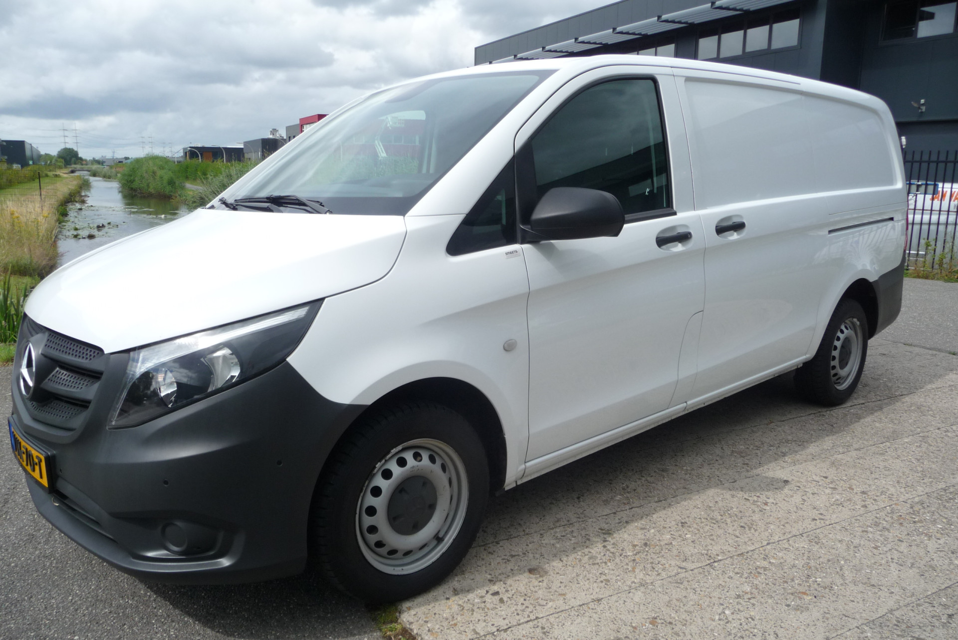 Foto van Mercedes-Benz Vito