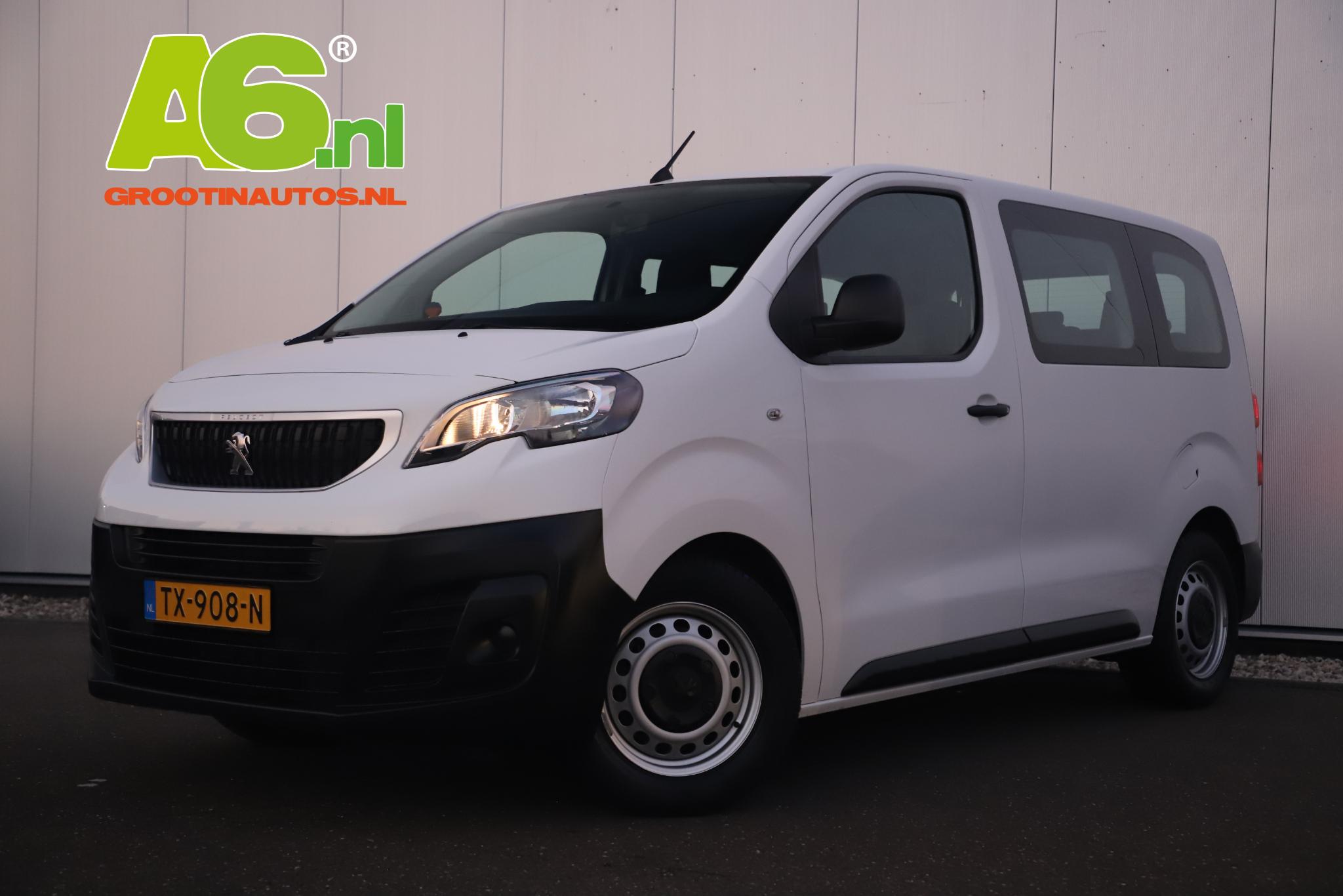 Foto van Peugeot Traveller